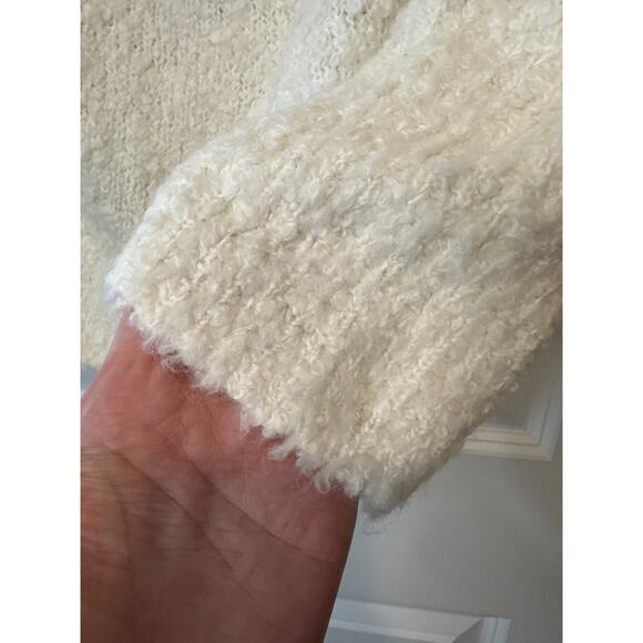 Cinq a Sept NWT Ivory Leya Wool Blend Off The Shoulder Winter Sweater Size Large - Picture 8 of 9